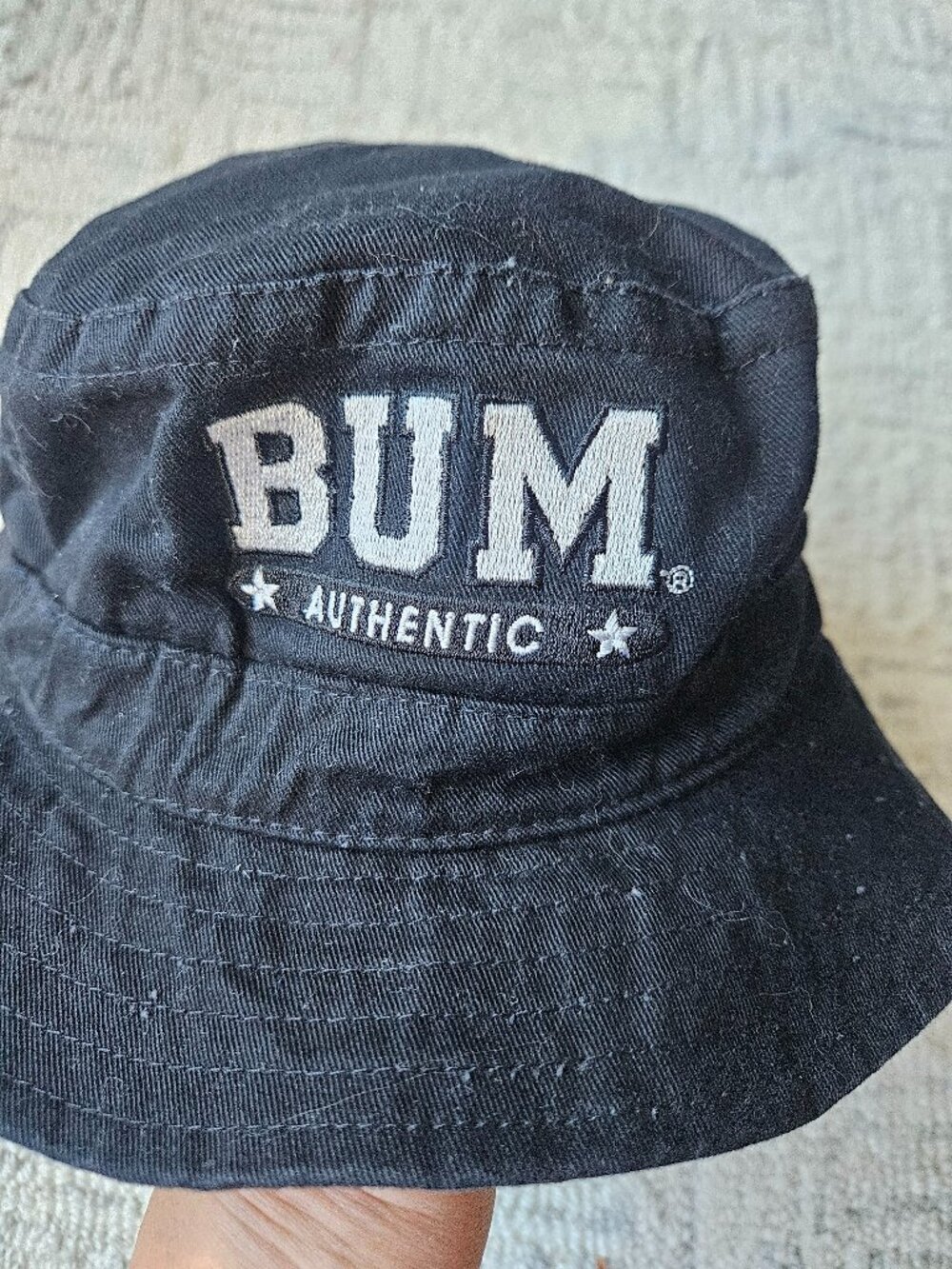 intage 90s BUM Equipment Black Bucket Hat Embroidered Logo Y2K L XL Cotton